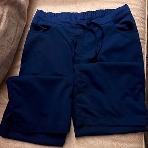Scrubology scrub pants in navy blue, woman’s size SO